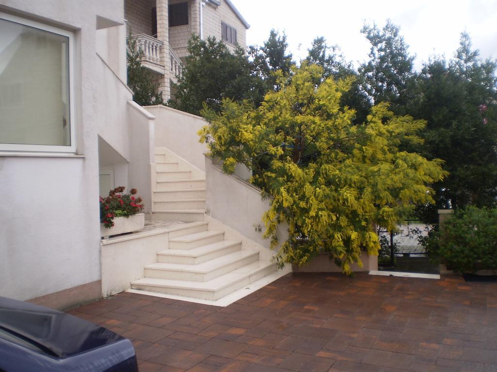 Apartments Kanajet Kastela Exterior photo